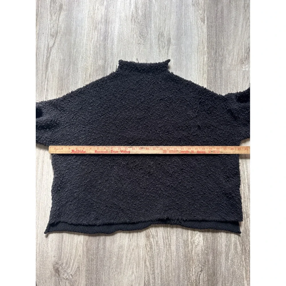 Free People Found My Friend Black Boucle Oversized Sweater‎ Womens Size Small